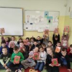 Klasa 2c przeczytała już książkę “Bon czy ton: savoir-vivre dla dzieci”.